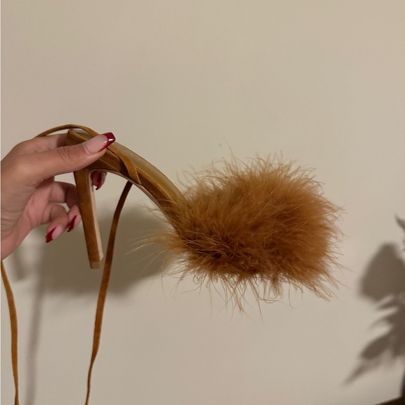 RAYE Tan Feathered Heels - Picture 2 of 5